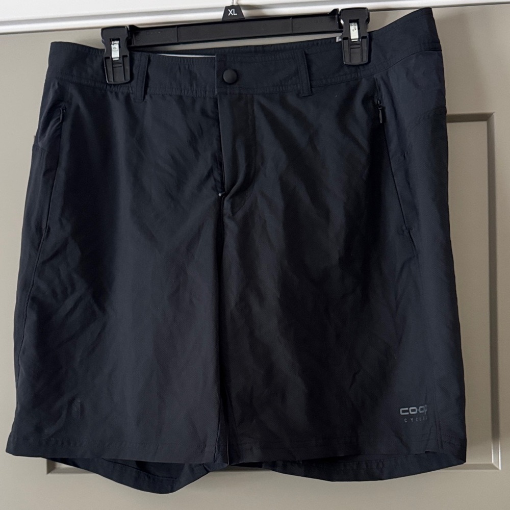 COOP REI Women's Black Cycling Shorts